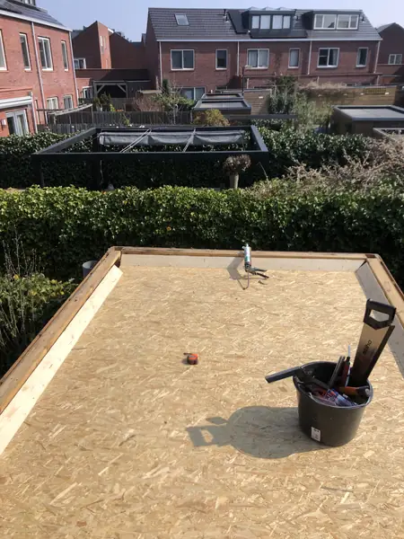 Dakwerk en loodgieterswerk project Domstad Dakwerken 80
