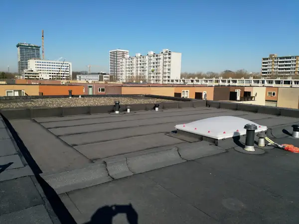 Dakwerk en loodgieterswerk project Domstad Dakwerken 93